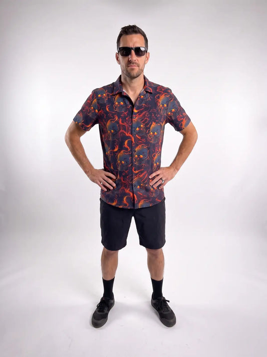 Camisa Gravel Resort Skulls - Vista en montaña con bicicleta